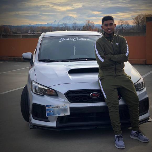 Meet your Posher, Neil - Picture 1 of 1